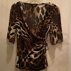 Vintage BCX Twist Top in Leopard  Size Medium